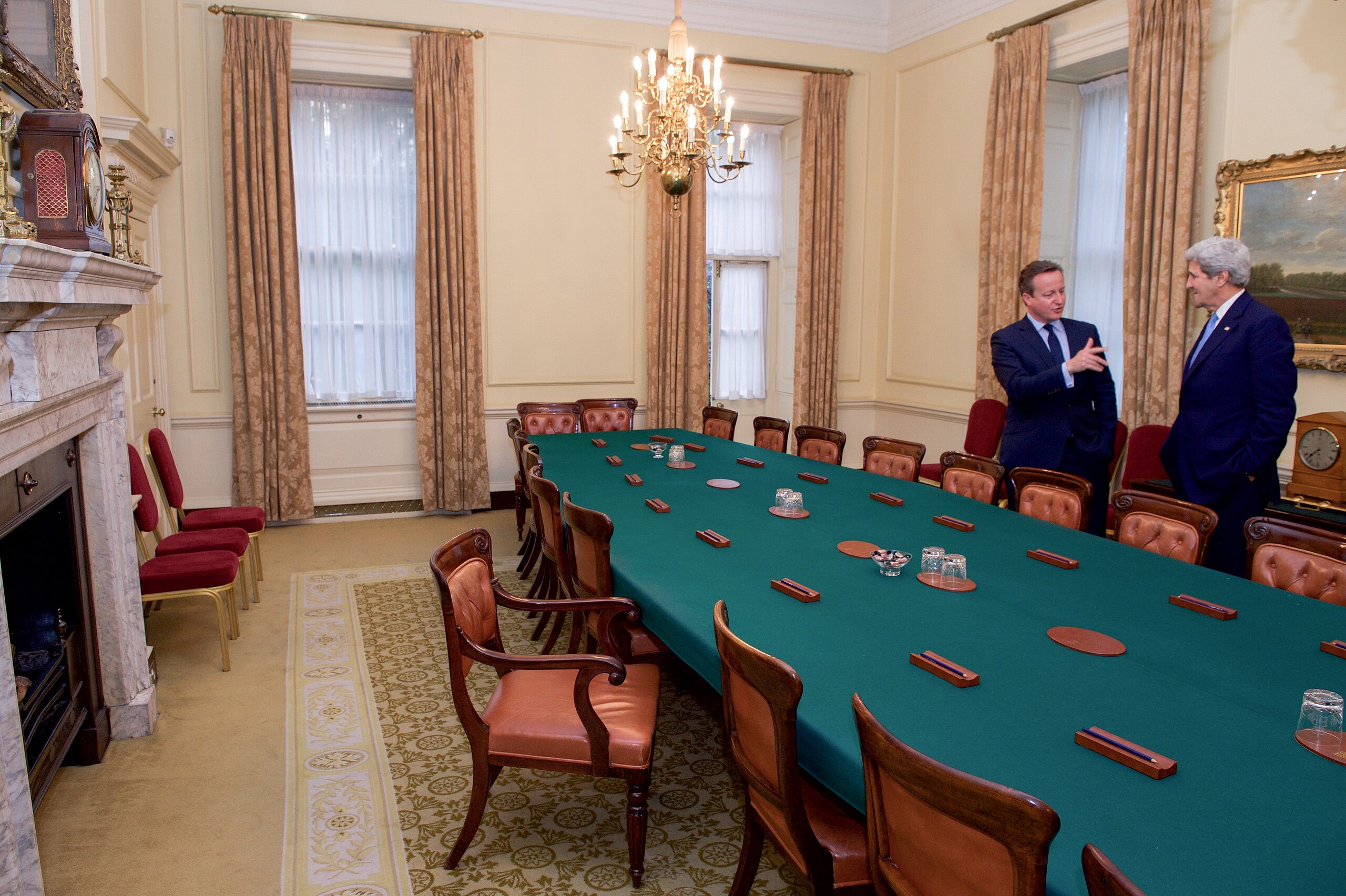 Wikipedia - Cabinet Room.png
